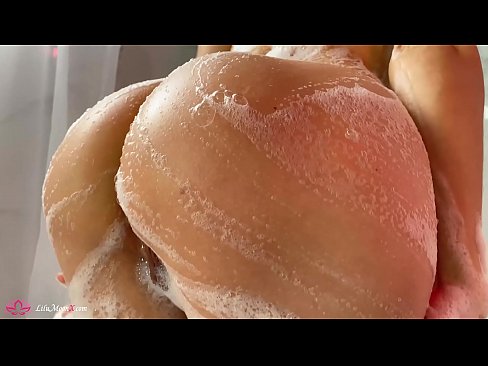 ❤️ UBrunette uphulula amaphambili ePussy ngeVibrator ukuya kwi-Intense Orgasm kwiShower ❤️  kuthi xh.porn-milf300.ru ❌️❤